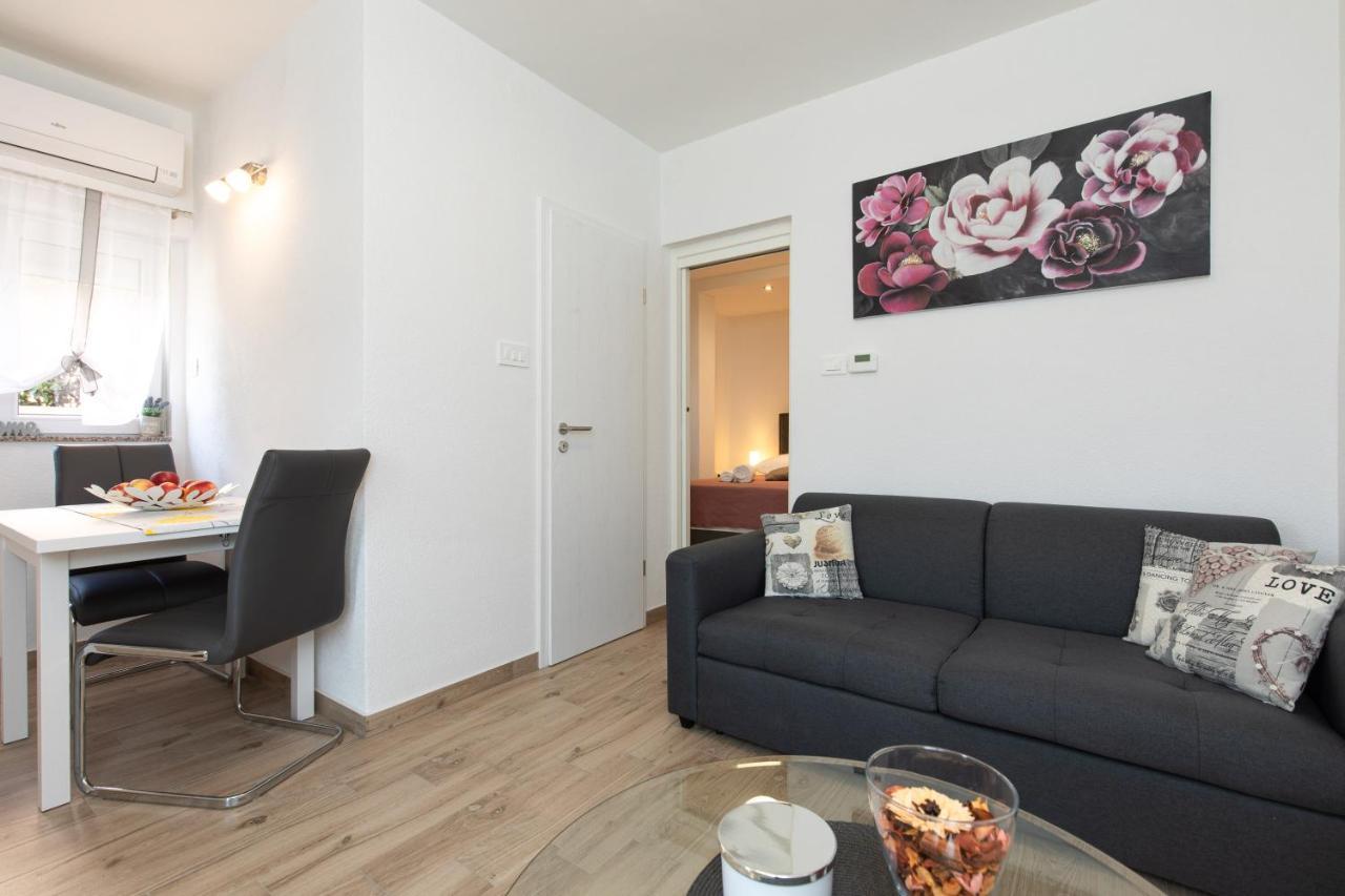 Apartman Ruza Krk Town Exterior foto