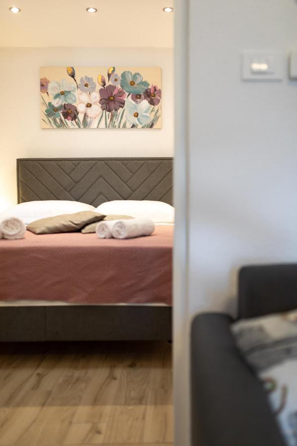 Apartman Ruza Krk Town Exterior foto