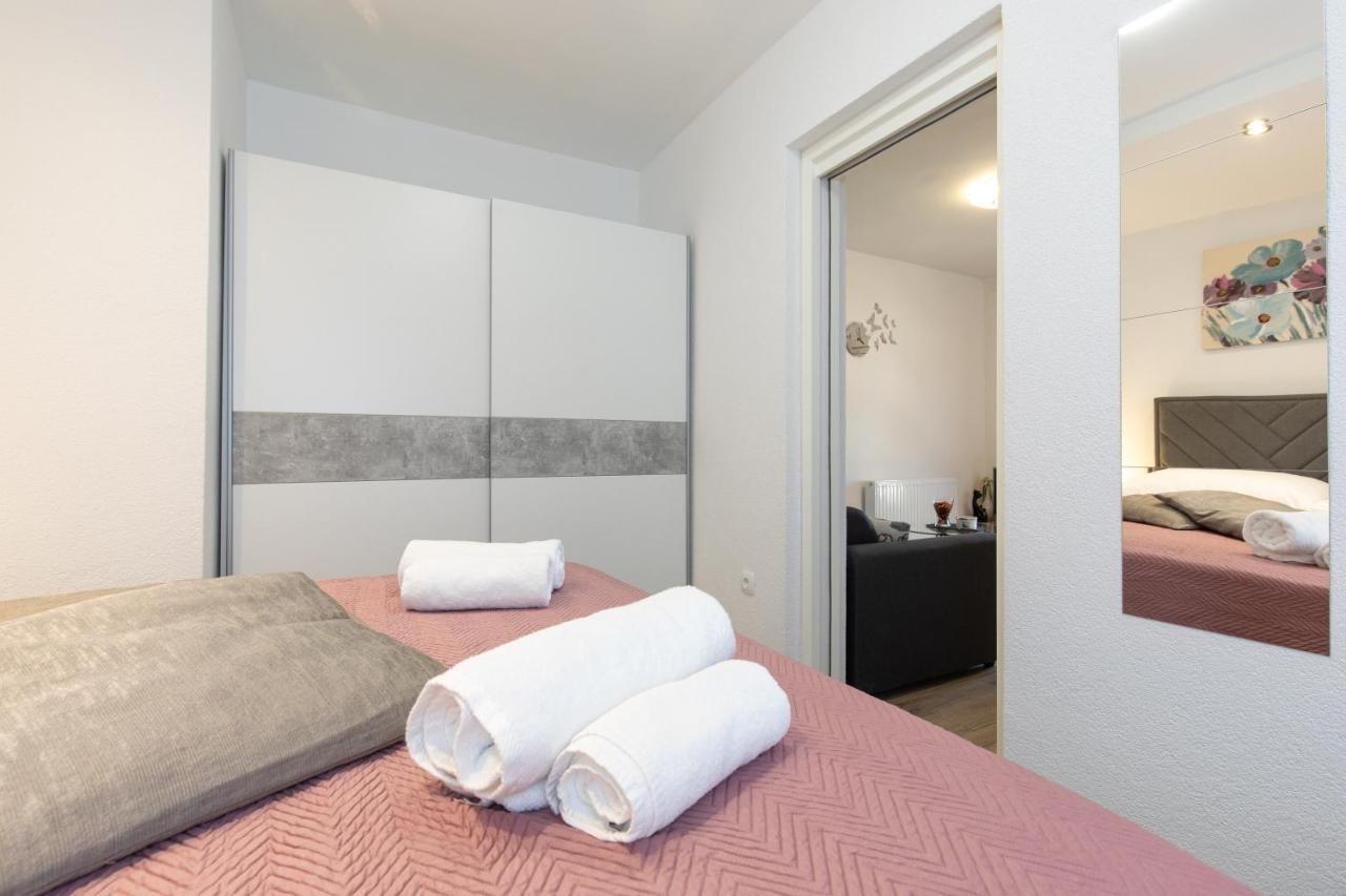 Apartman Ruza Krk Town Exterior foto