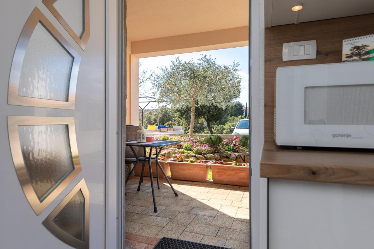Apartman Ruza Krk Town Exterior foto