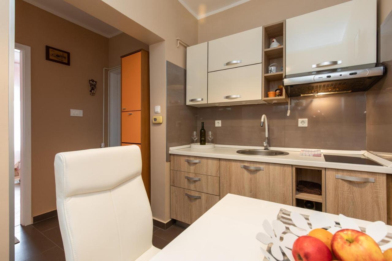 Apartman Ruza Krk Town Exterior foto