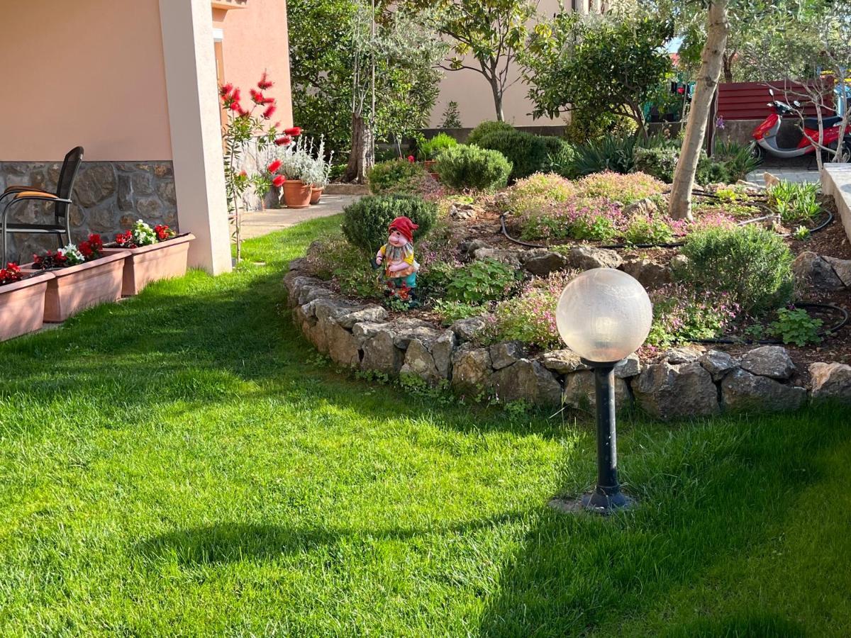 Apartman Ruza Krk Town Exterior foto
