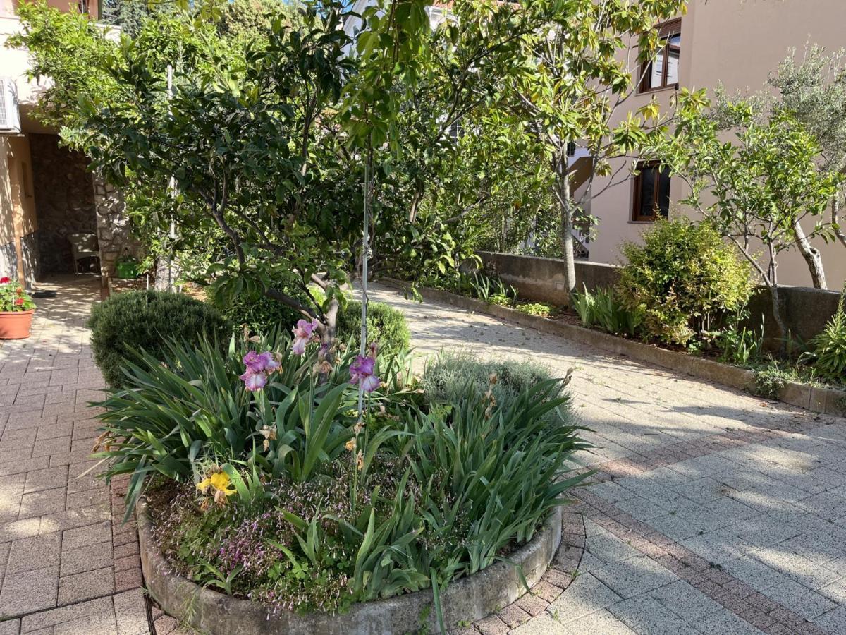 Apartman Ruza Krk Town Exterior foto