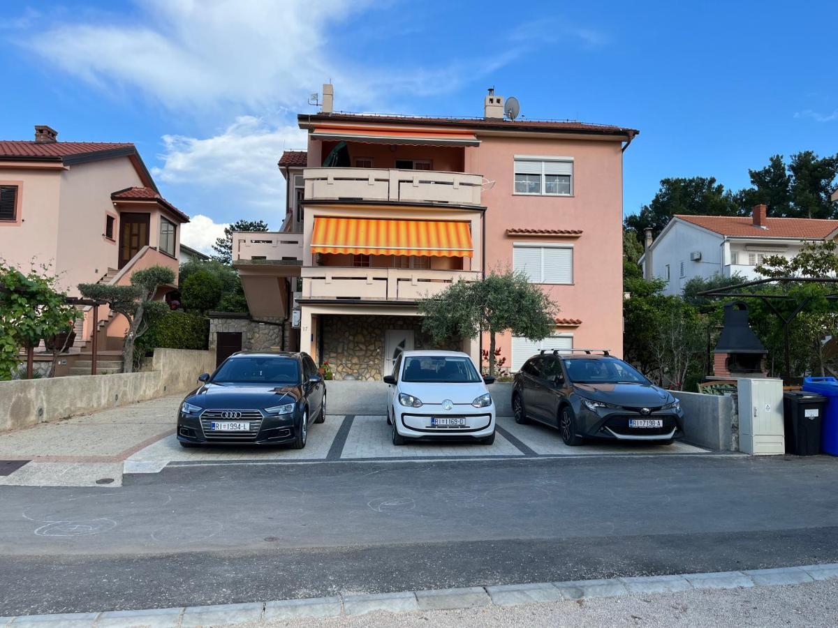 Apartman Ruza Krk Town Exterior foto